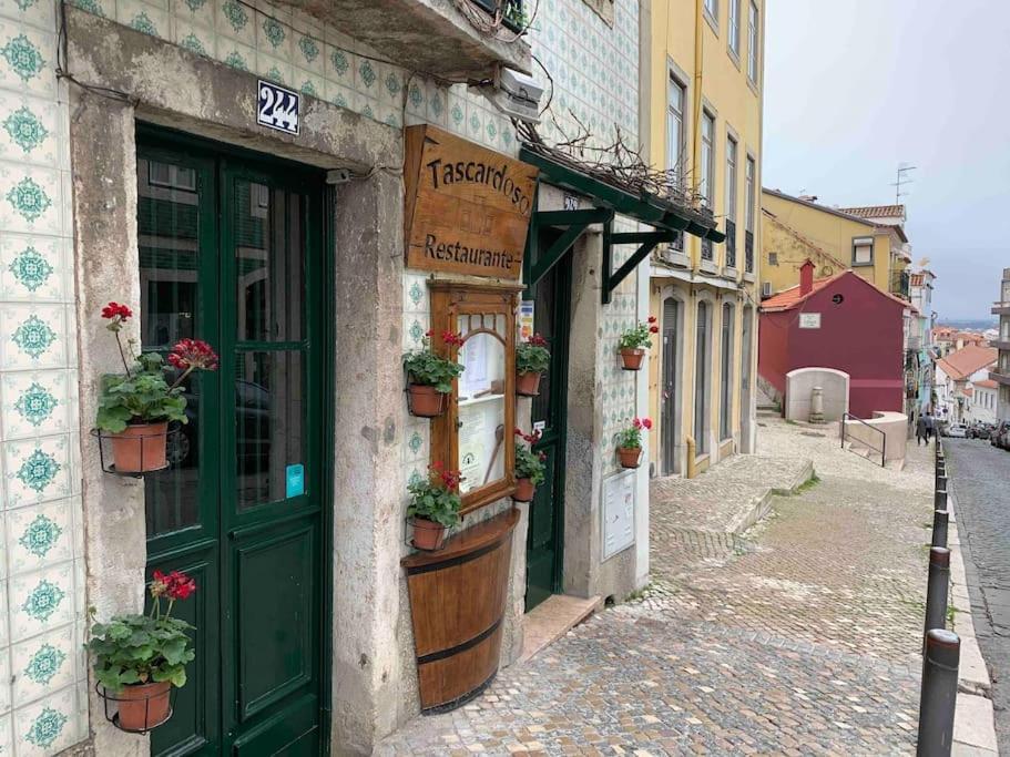 The White Suite Principe Real Lisbon Exterior photo